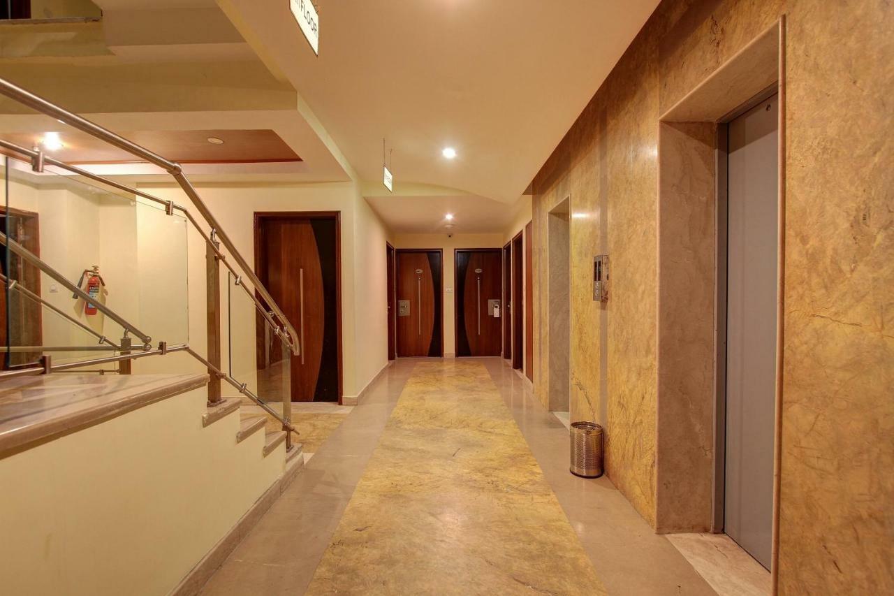 Capital O 46218 Royal Cottage Suite Kanpur Extérieur photo