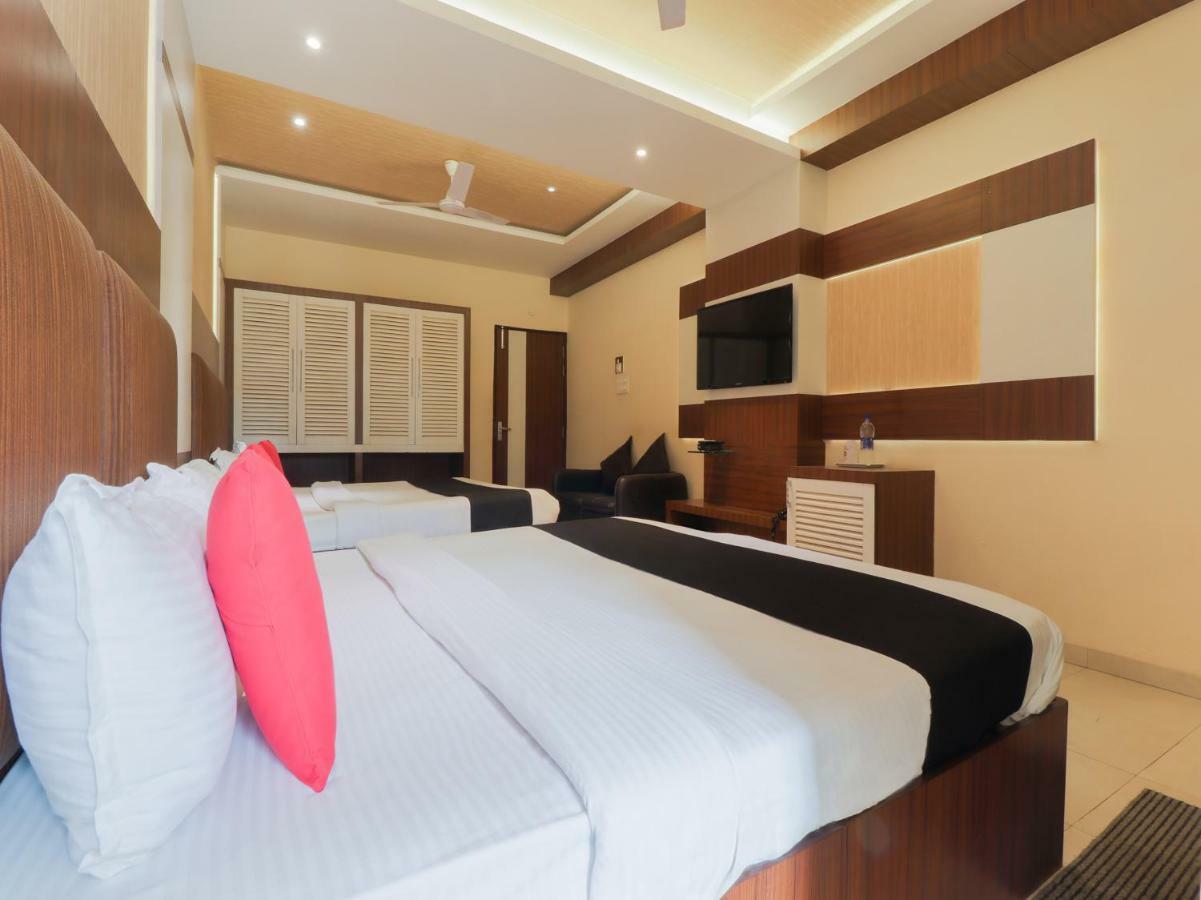 Capital O 46218 Royal Cottage Suite Kanpur Extérieur photo