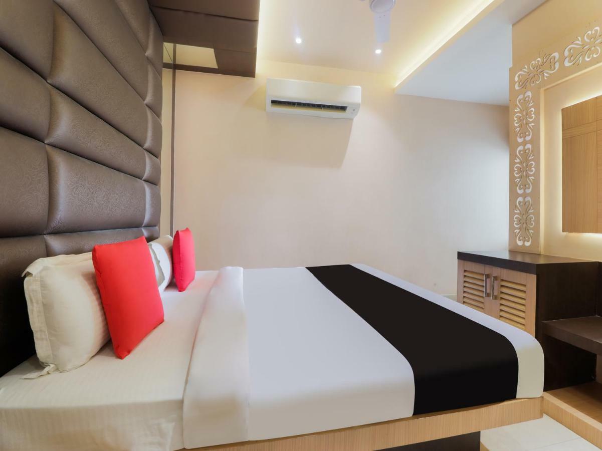 Capital O 46218 Royal Cottage Suite Kanpur Extérieur photo