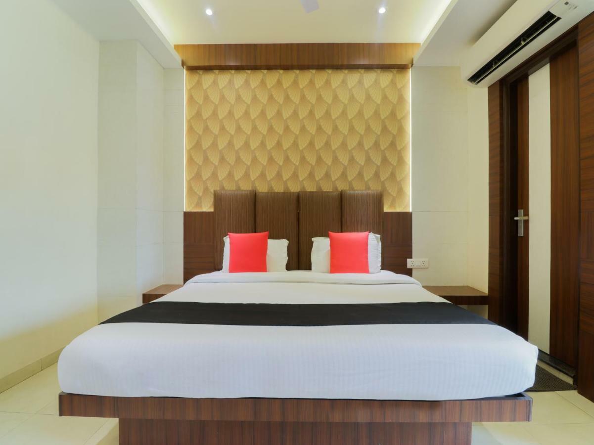 Capital O 46218 Royal Cottage Suite Kanpur Extérieur photo
